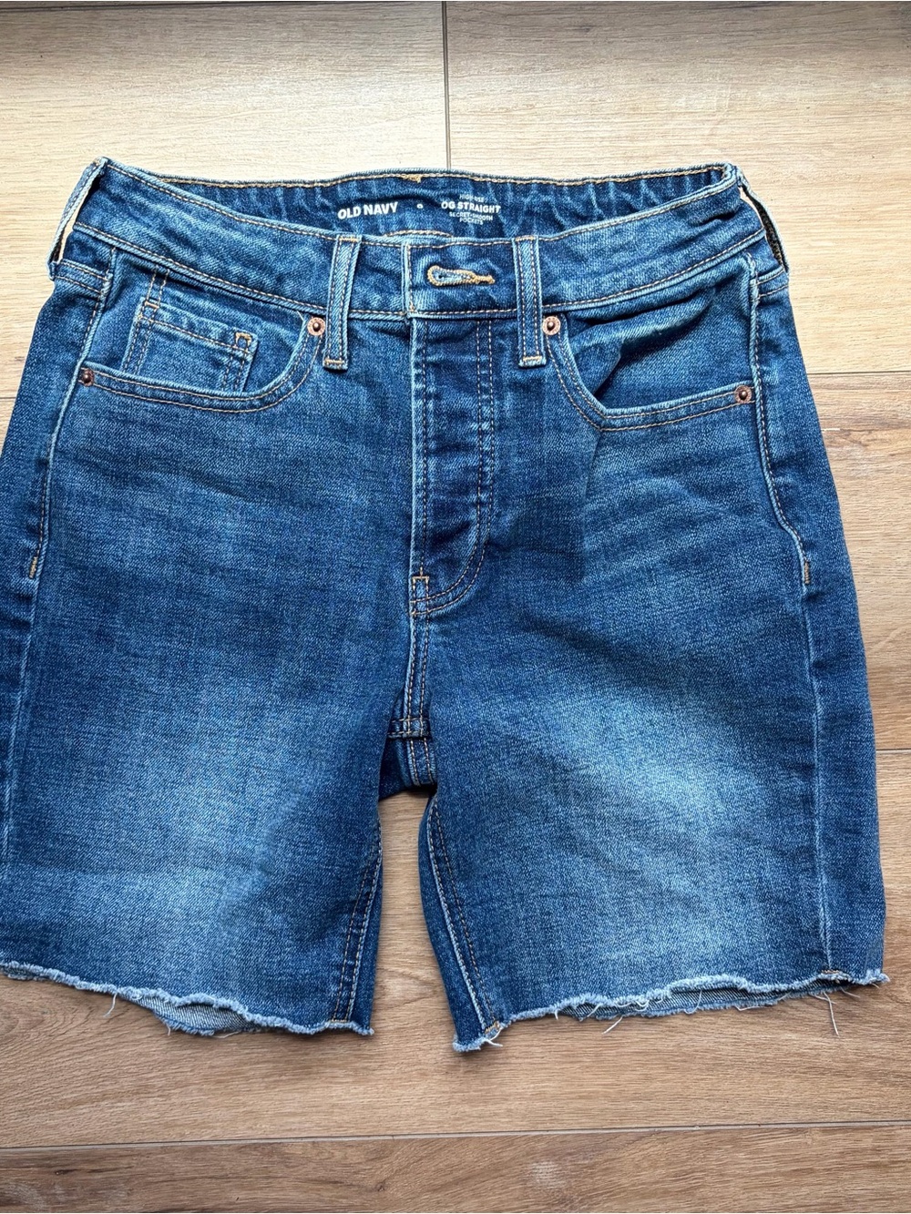 Old Navy OG Straight Shorts Size 0 Women’s / Cutoffs